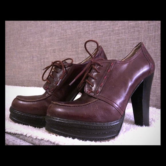 burgundy oxford heels